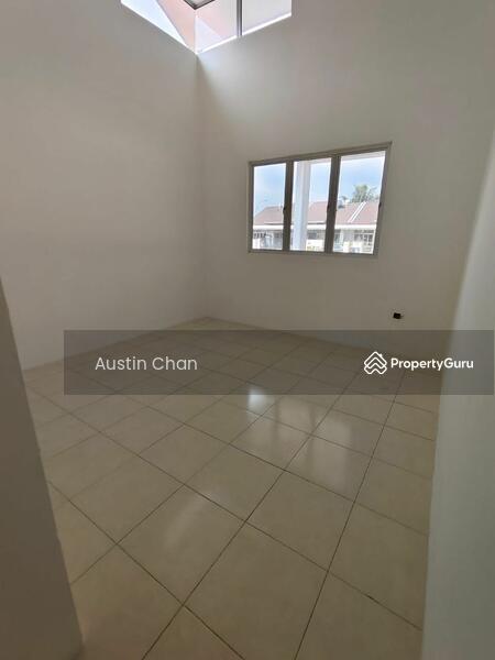 For Sale - Semi-D house at Taman Meru 38x107 4bilik 2bilik air CashBack 20k